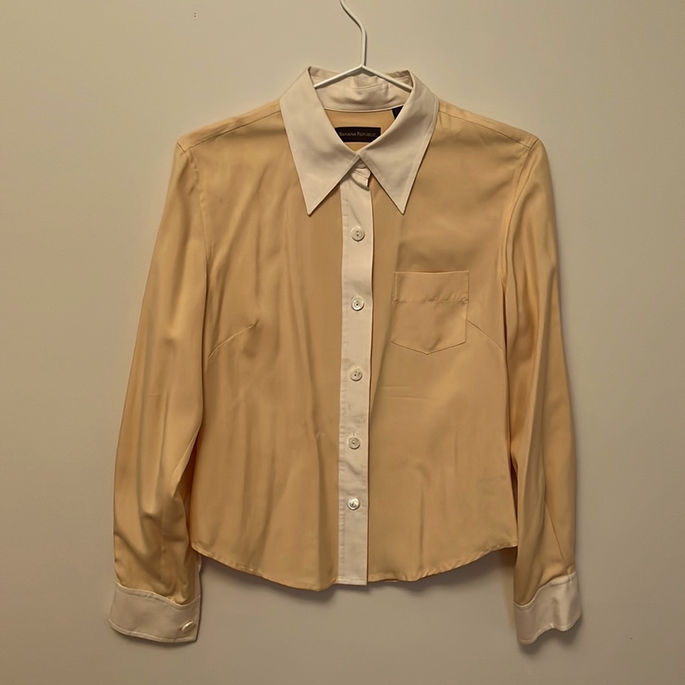 Elegant Banana Republic Silk, Tailored Blouse